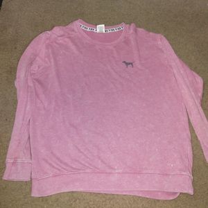 Pink long sleeveed t-shirt